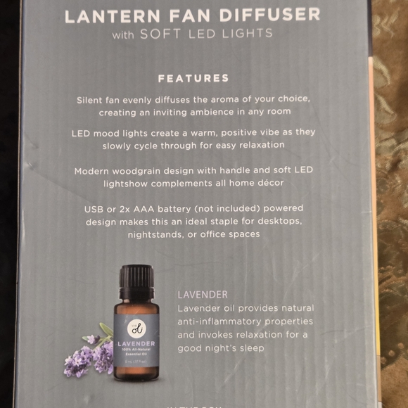 Color-Changing LED Lantern Fan Diffuser - Picture 3 of 3